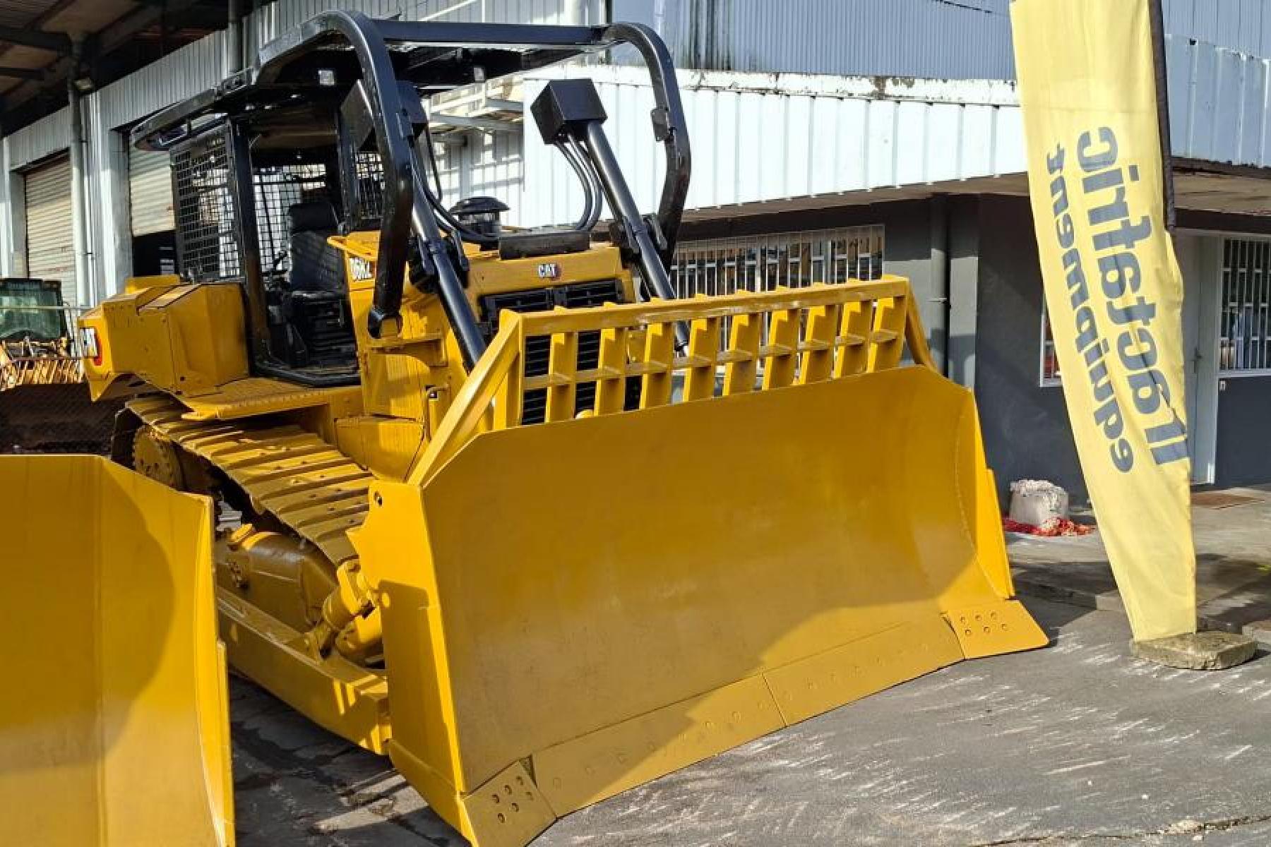 CAT<sup>®</sup> D6R2XL