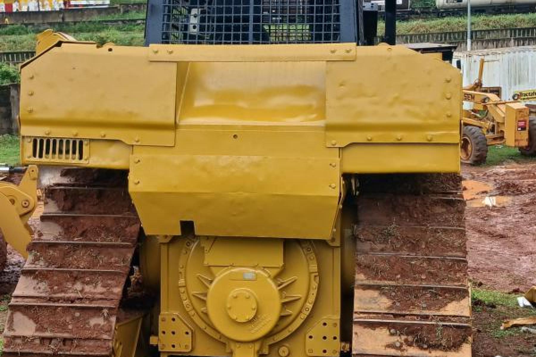 CAT<sup>®</sup> D6R2XL