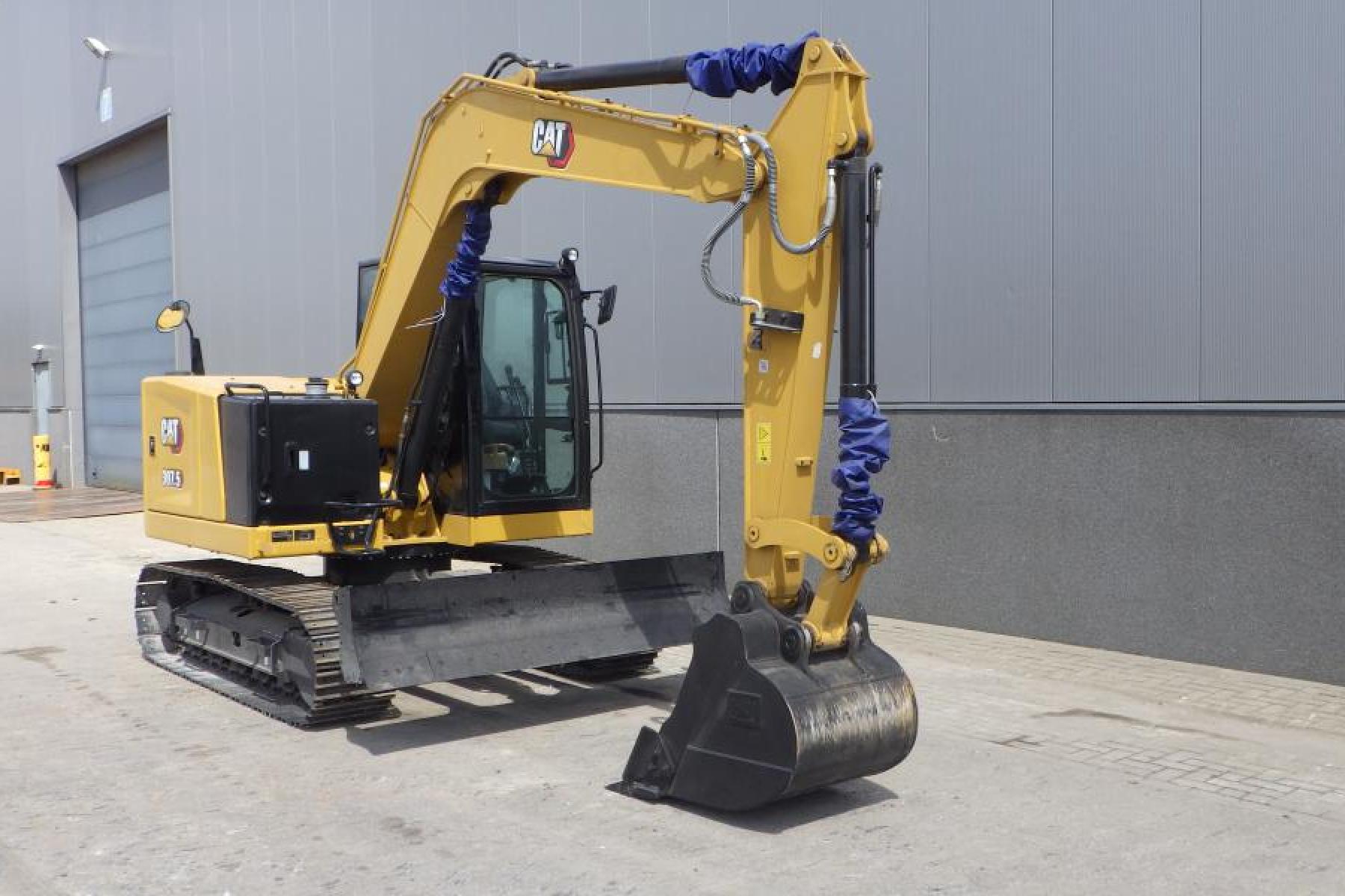 CAT<sup>®</sup> 307 5